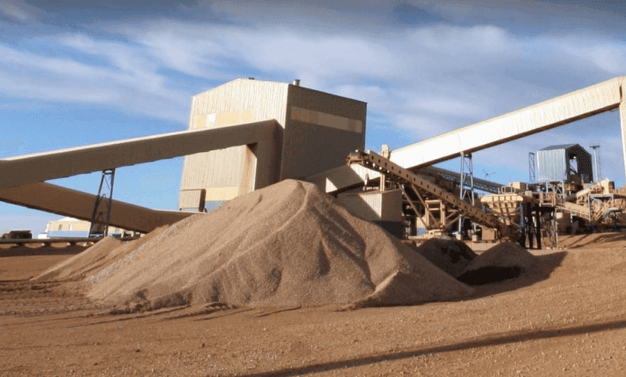 In May, San Juan and Santa Cruz led the export of minerals