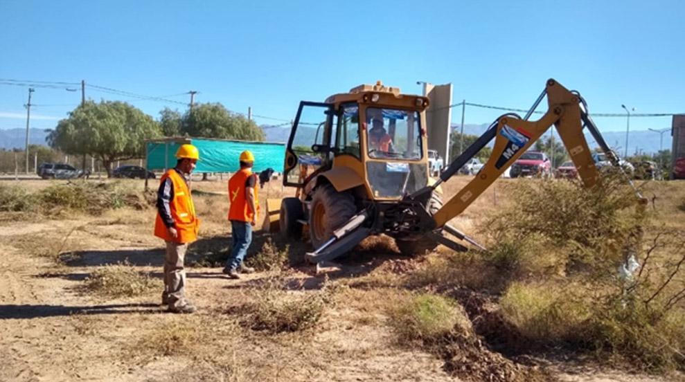 Capacitación en manejo de maquinaria pesada en Andalgalá