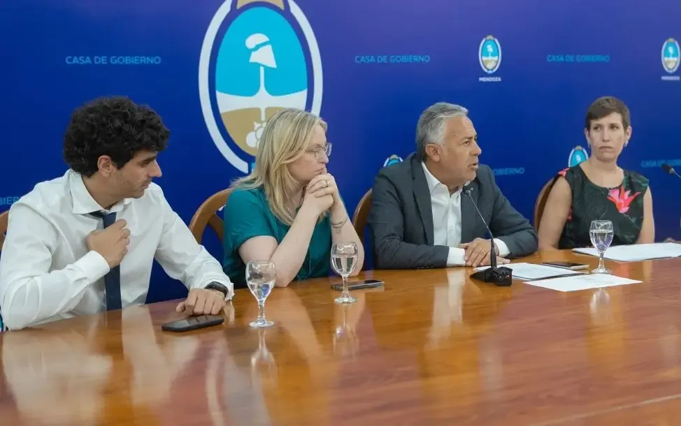 Mendoza Reinforces Regulatory Oversight After False Water Contamination Claims at Sierra Pintada Site