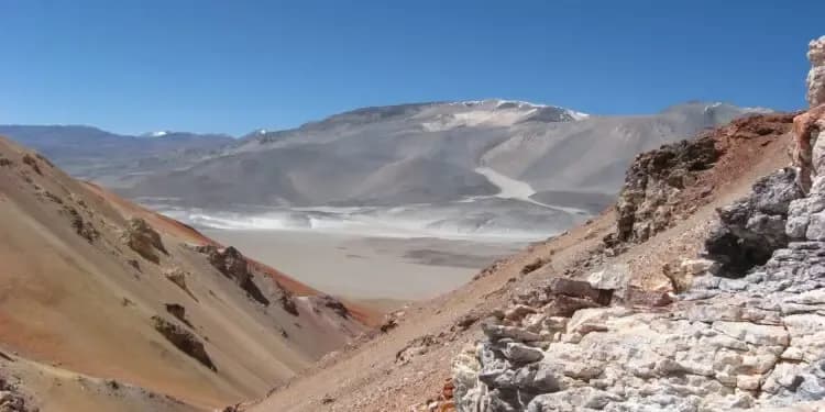 Asset Rotation in the Malargüe Western Mining District: Argentina Metals Takes Over the Portfolio Generated by Mirasol