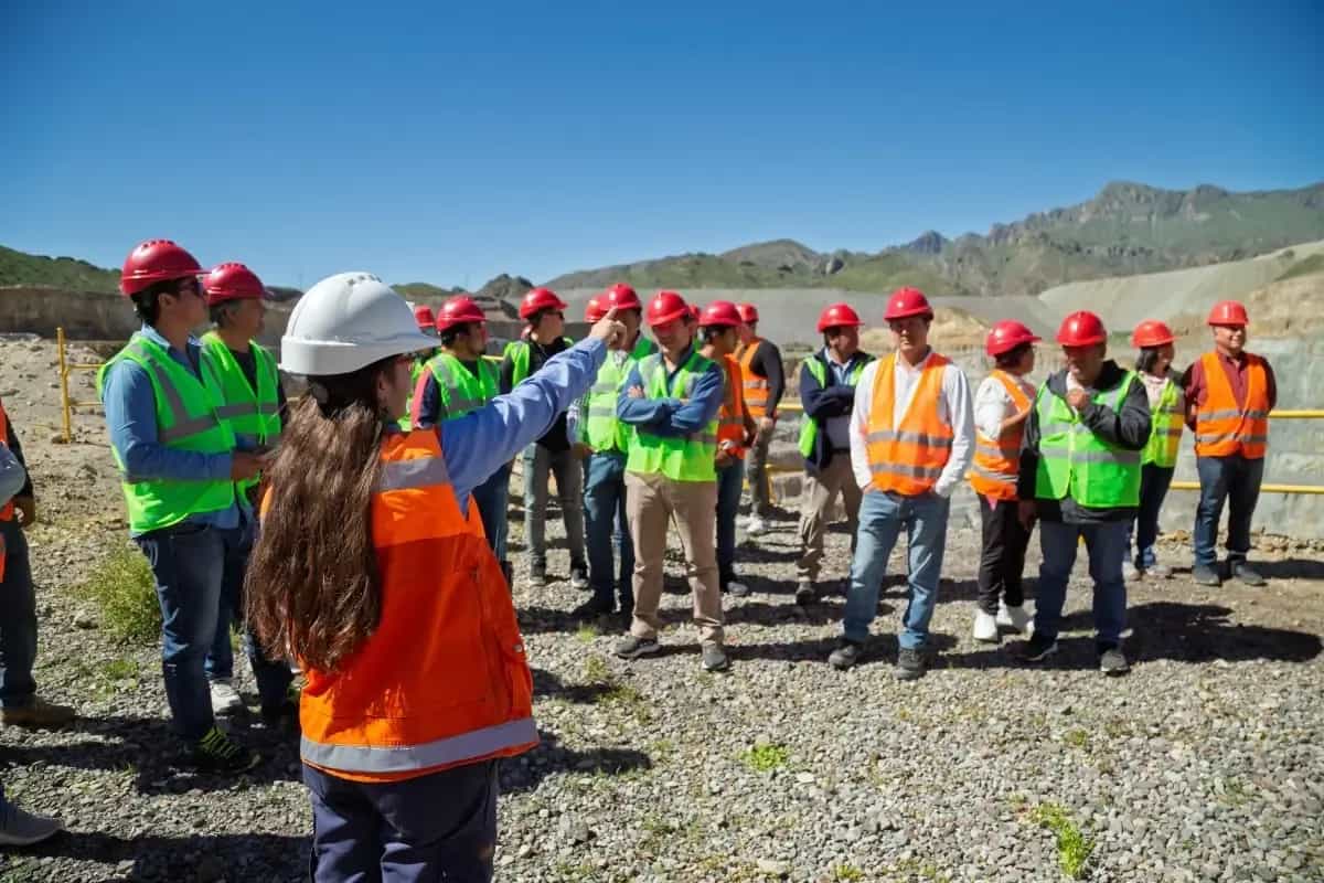 Illustrative image for the article: Catamarca: Members of the Santa María Chamber of Mining Suppliers toured the MARA Project facilities