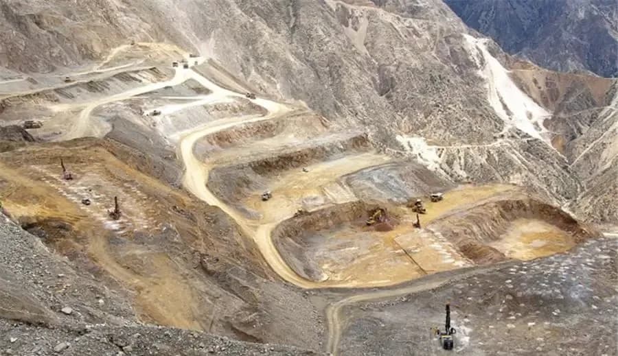 Mining Exports: Metallic Minerals Lead, Lithium Holds Second Place