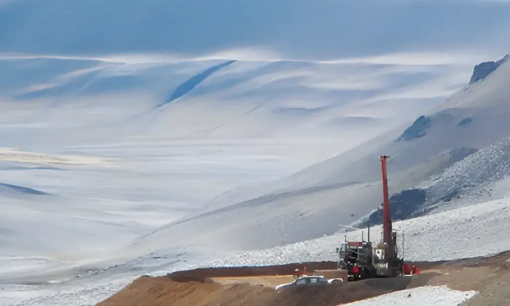 Argentina’s Glacier Law Reform Gains Legal Backing as Mining Law Institute Calls for Regulatory Certainty