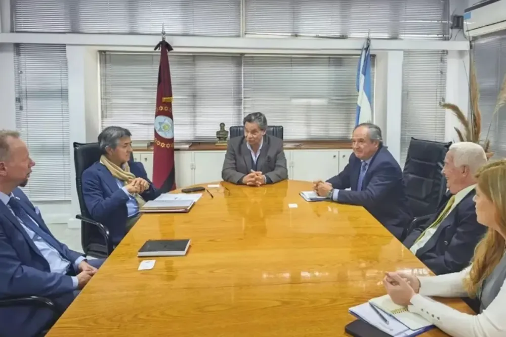 Imagen ilustrativa para la noticia: Finlandia se suma al interés global por la minería de Salta y explora oportunidades de inversión tecnológica | Panorama Minero