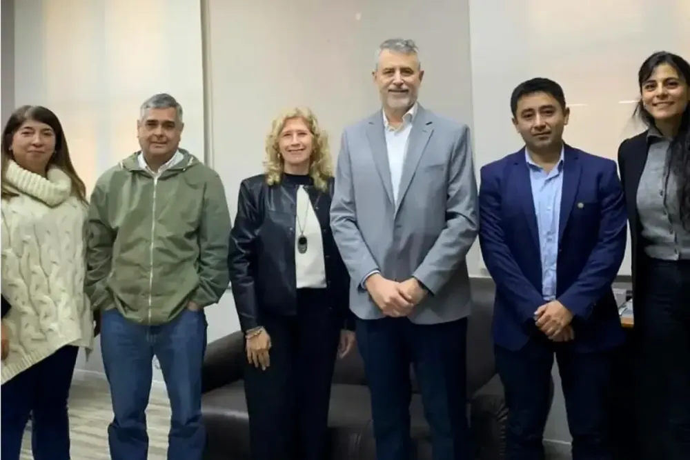 Imagen ilustrativa para la noticia: Newmont y la UNCA formalizan y Catamarca aportará jóvenes profesionales al sector minero | Panorama Minero