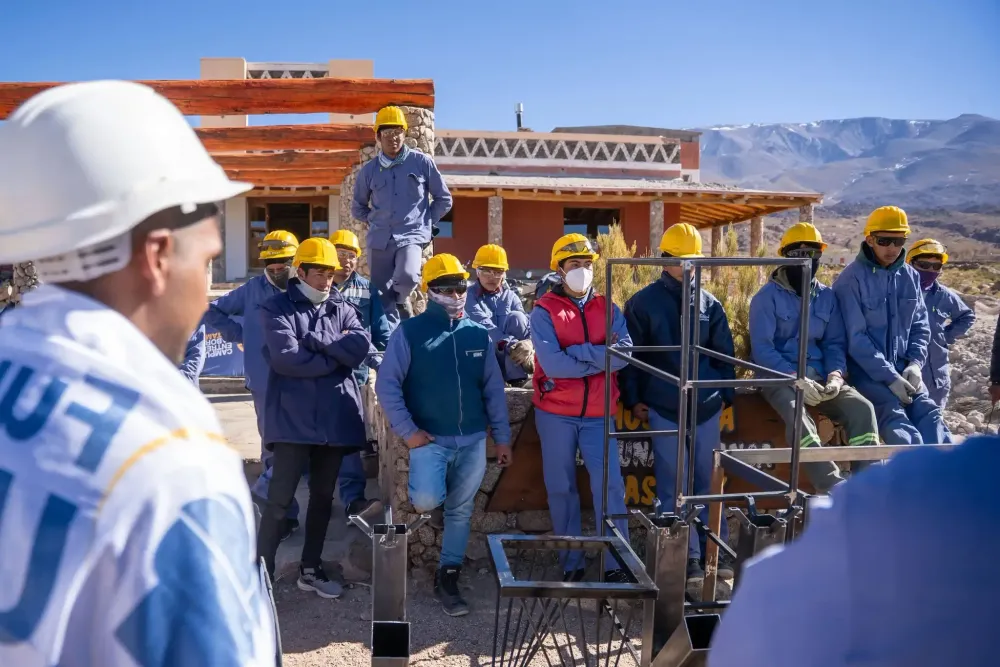 Imagen ilustrativa para la noticia: Más empresas se suman a los programas de formación laboral en Catamarca | Panorama Minero