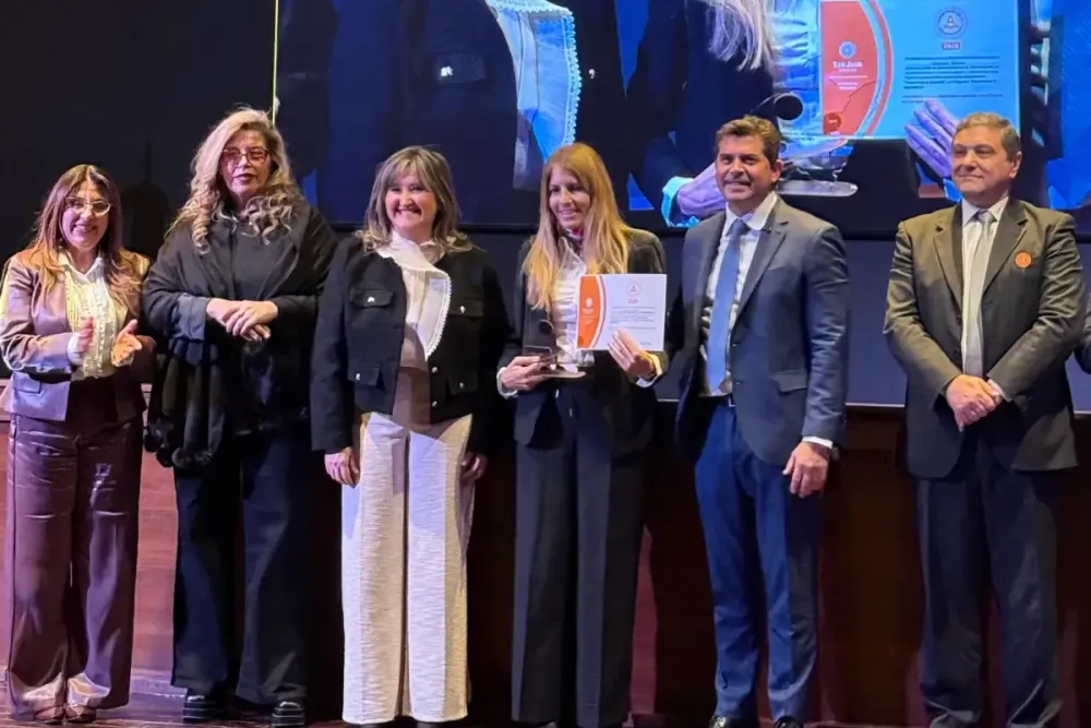 Illustrative image for the news: Education: San Juan Recognizes Glencore Pachón for Supporting the Provincial Literacy Program | Panorama Minero