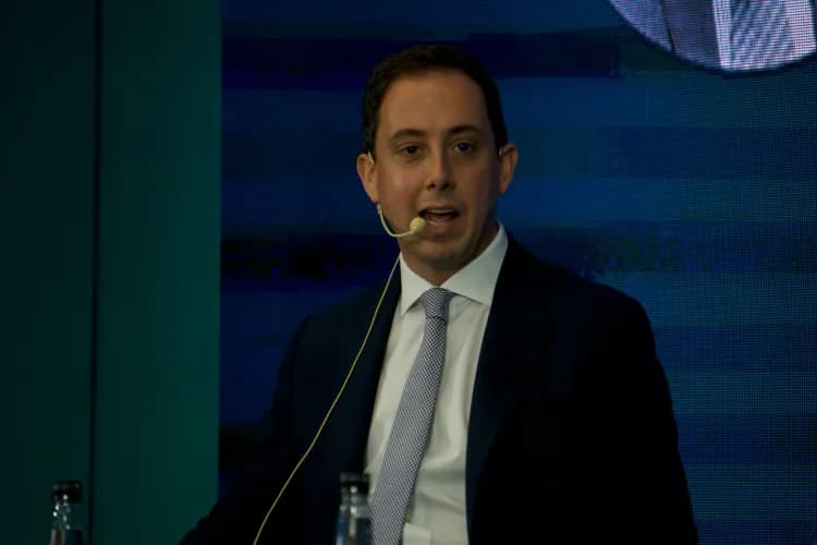 Imagen ilustrativa para la noticia: Privatización del Belgrano Cargas: el Gobierno busca socios mineros para asegurar volumen y avanzar con la licitación | Panorama Minero