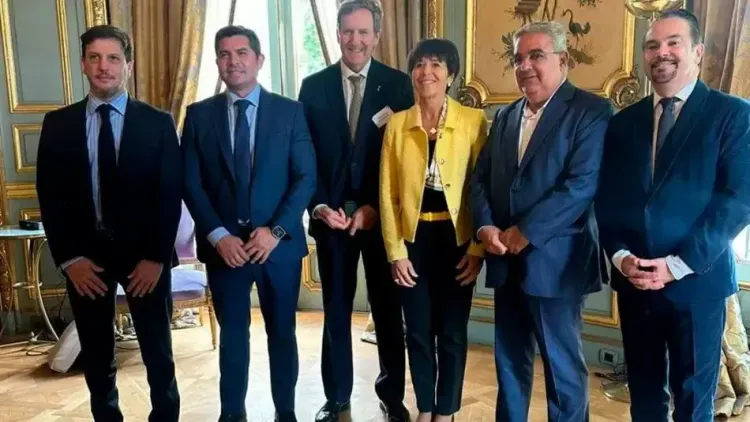Imagen ilustrativa para la noticia: Europa, ¿del interés a la acción? Francia y la UE avanzan con financiamiento estratégico para la minería y la energía en Argentina | Panorama Minero