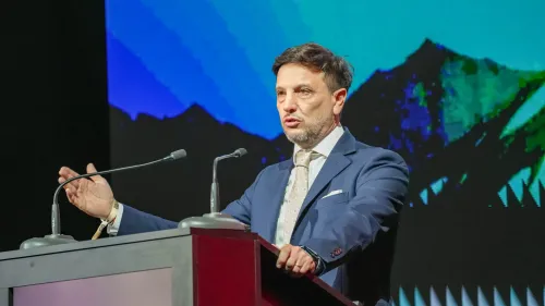 Imagen ilustrativa para la noticia: San Juan pidió acelerar las inversiones mineras y presentó una zona franca para el norte de la provincia | Panorama Minero
