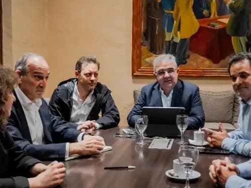 Imagen ilustrativa para la noticia: Ejecutivos de Glencore se reunieron con el gobernador Raúl Jalil tras anunciar la reactivación de Alumbrera | Panorama Minero