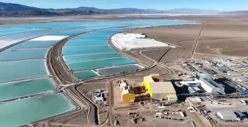 Imagen ilustrativa para la noticia: Las exportaciones mineras alcanzan un récord histórico en los primeros cinco meses de 2026 | Panorama Minero