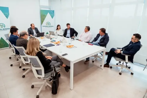 Imagen ilustrativa para la noticia: La Cámara Minera de Catamarca renovó sus autoridades para el período 2025–2027 | Panorama Minero