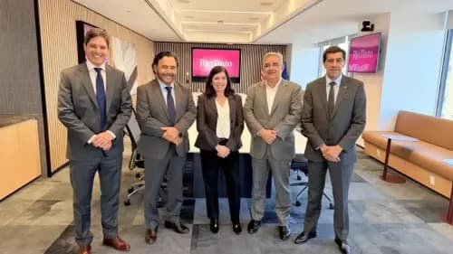 Imagen ilustrativa para la noticia: Sáenz confirma desde Nueva York el inicio de exportaciones de litio del proyecto Rincón de Rio Tinto | Panorama Minero