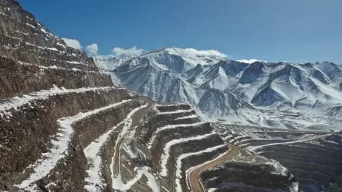 Illustrative image for the news: Veladero Completes First Shift Change Following Improved Access Conditions | Panorama Minero
