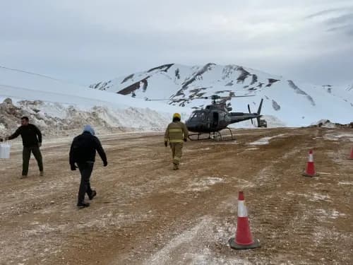 Imagen ilustrativa para la noticia: Veladero implementa traslados aéreos preventivos ante las condiciones meteorológicas | Panorama Minero
