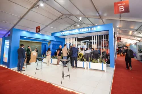 Imagen ilustrativa para la noticia: YPF presentó Diesel 10 Minero, un nuevo combustible para potenciar la minería en la Argentina | Panorama Minero