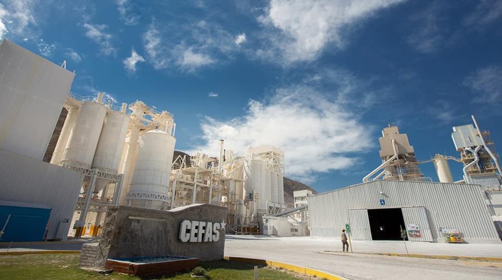 Imagen ilustrativa para la noticia: Cefas inauguró el segundo horno de su planta en San Juan | Panorama Minero