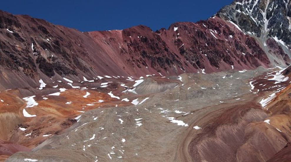 Imagen ilustrativa para la noticia: Fallo Ley de Glaciares: la CMSJ apela al federalismo y a precisar definiciones del Inventario