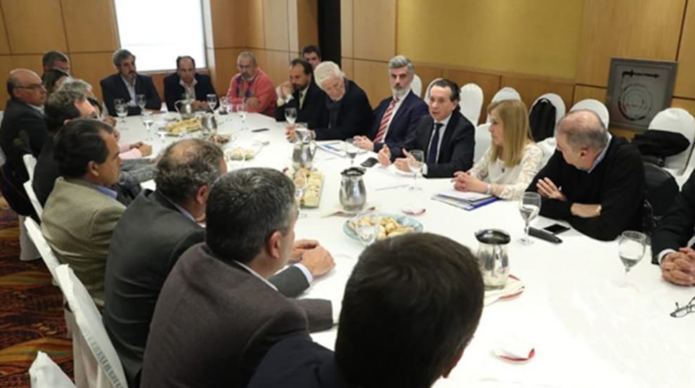 Imagen ilustrativa para la noticia: The Minister of Production and Labor visited Salta, headed the Mining and Lithium meeting