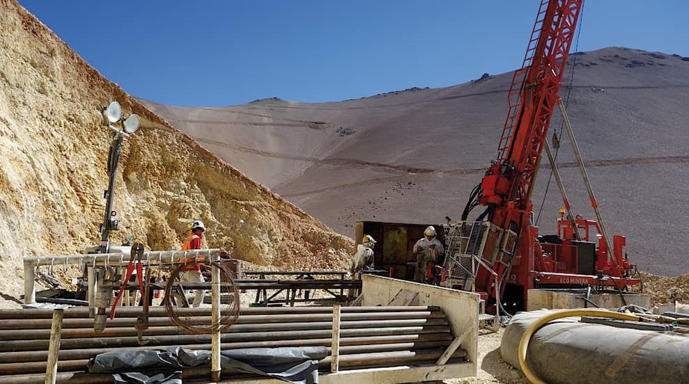Imagen ilustrativa para la noticia: Trascendental paso para la Era del Cobre de San Juan: Se presentó el EIA de Josemaría | Panorama Minero