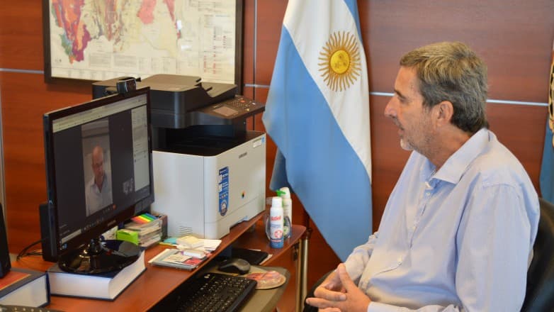 San Juan: El Ministerio de Minería inició gestiones con YPF para apoyar a productores caleros