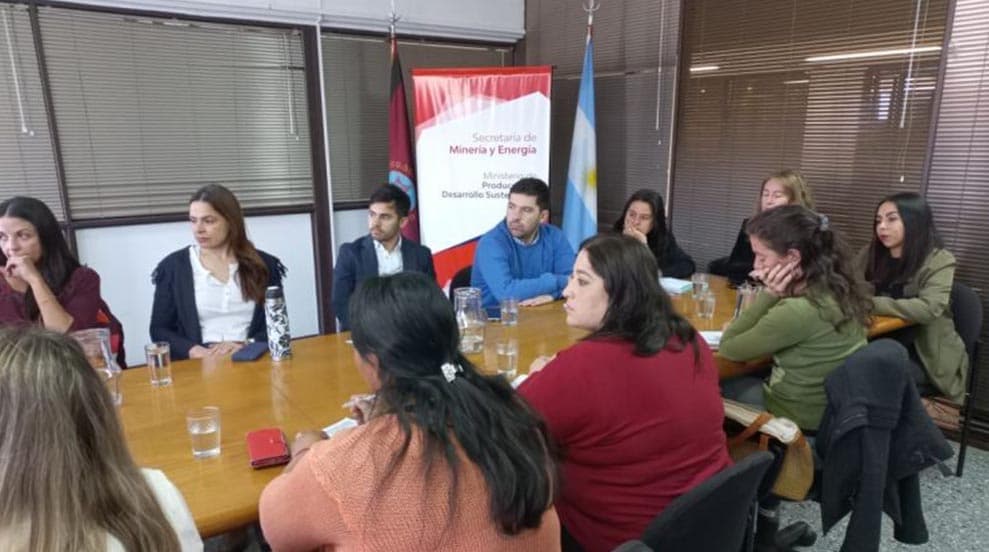 Salta: sector público y privado buscan fortalecer el trabajo social minero