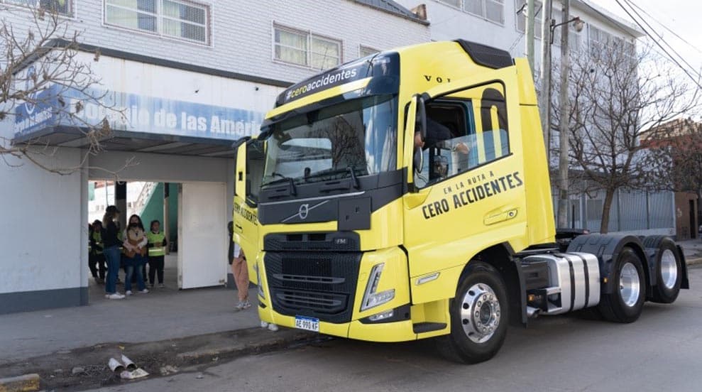 Volvo Trucks & Buses lanzó en la Argentina una campaña para educar a los niños en seguridad vial