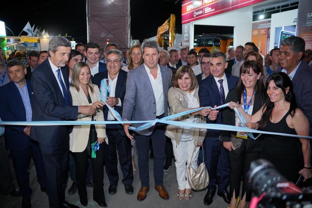 Una multitud participó de la inauguración de la Expo San Juan Minera 2022