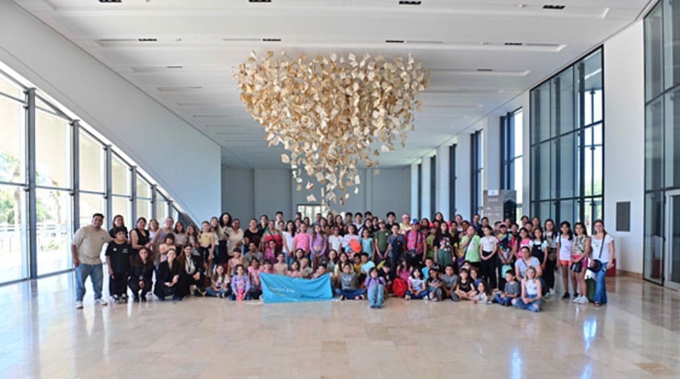 Alumnos de teatro de Calingasta viajaron a San Juan para conocer el Teatro del Bicentenario